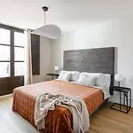 Serra House Premium Apartments